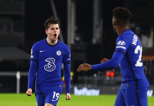 本赛季，大连可为成功冲乙，可为俱乐部发布了官方纪录片《因你可为 伴我前行》，致敬大连可为第十二人。（本赛季冲乙告捷，大连可为推出纪录片《因你可为 伴我前行》致敬第十二人）