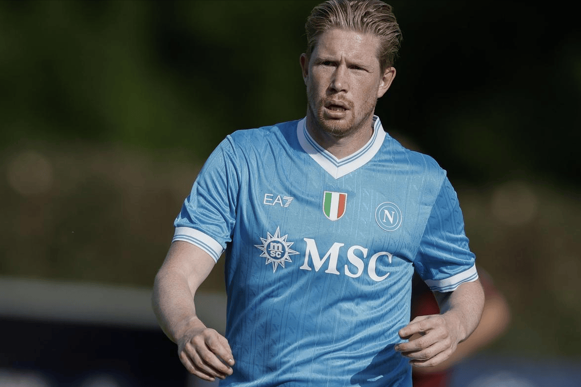 云南玉昆门将余鉴贤：希望下个赛季我能参加更多比赛（云南玉昆门将余鉴贤盼下赛季获得更多出场机会）